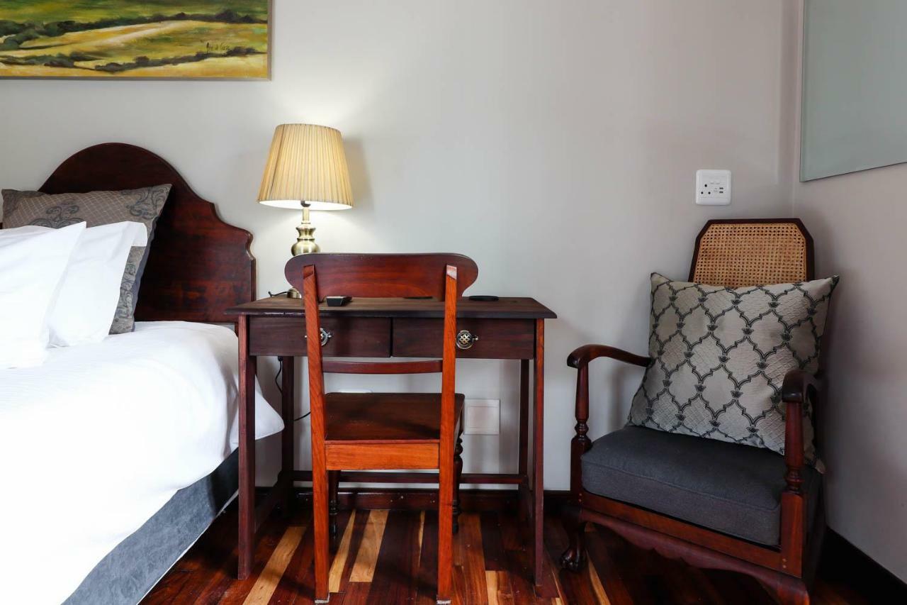 Arbour1 Guesthouse George Ngoại thất bức ảnh