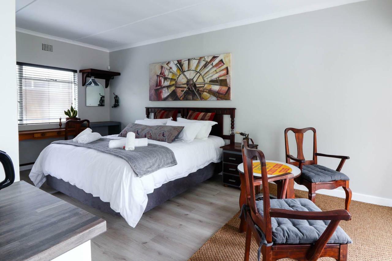 Arbour1 Guesthouse George Ngoại thất bức ảnh